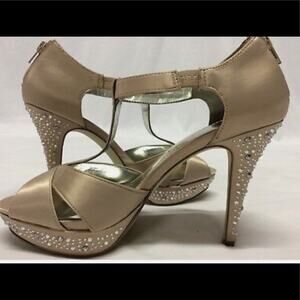 Slyle & co: Women’s High Platform Champagne Size 10